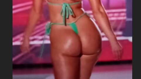 Swimsuit sweet cake jiggle