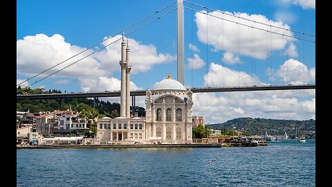 Istanbul – Minarets, Bosphorus & Timeless Bridges | Life Travel