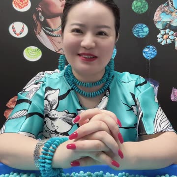 20251023-02 Natural Original Turquoise Cabochons Rock Charm Hides Light