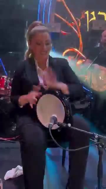 Sarit Hadad Darbuka Show 2025