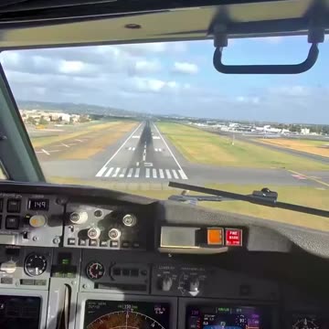 Landing of a Boeing 737 at Rome Ciampino Airport (Italy), view from the cockpit