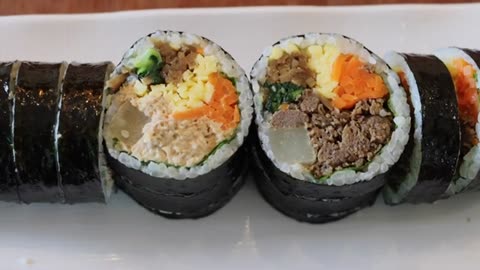A Smart Part-Timer’s Idea Created This Genius Kimbap! Miss It and You Lose | Korean Street Food