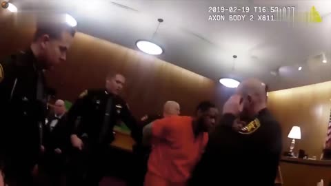 Nagrani - przyłapani: Chaos w sądzie (3) film dokumentalny LEKTOR PL