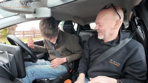 Reubens's Driving Journey | Driving on Single Track Roads + Tricky Tractor Encounter!