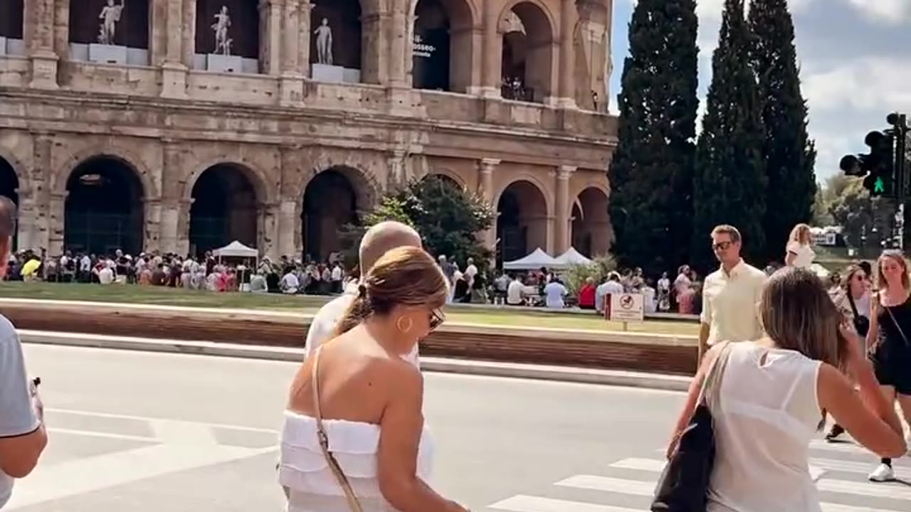 Private Colosseum Tour — A Unique Journey into Ancient Rome ⚔️