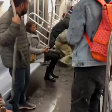 NYC authorities recommend taking public transportation to avoid congestion