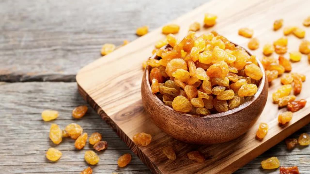 सुबह खाली पेट किशमिश खाने के फायदे #short #health #viarl #trending