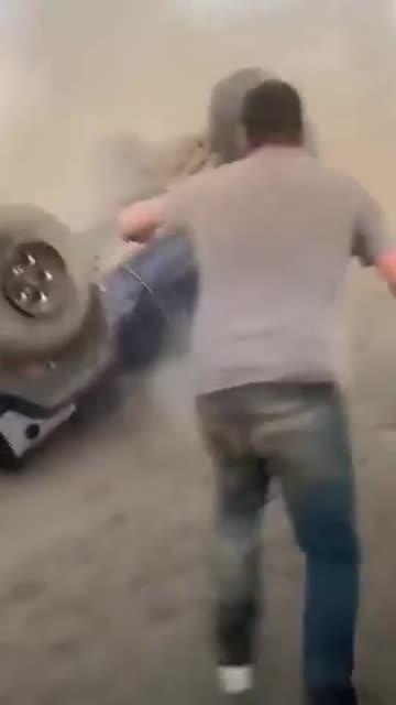 Bro forgot to put his seatbelt on