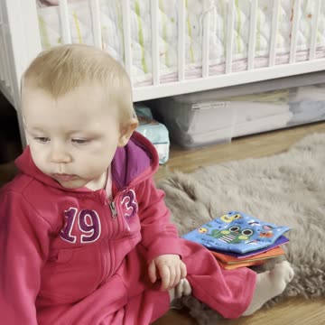 Baby Kayla Tries to Read a Book | Storytime Sweetness