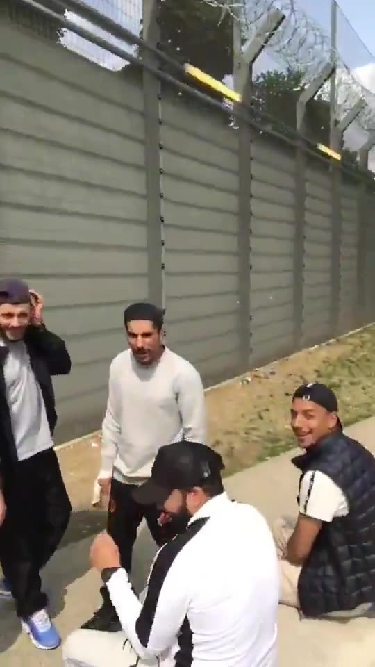 No French in French prison