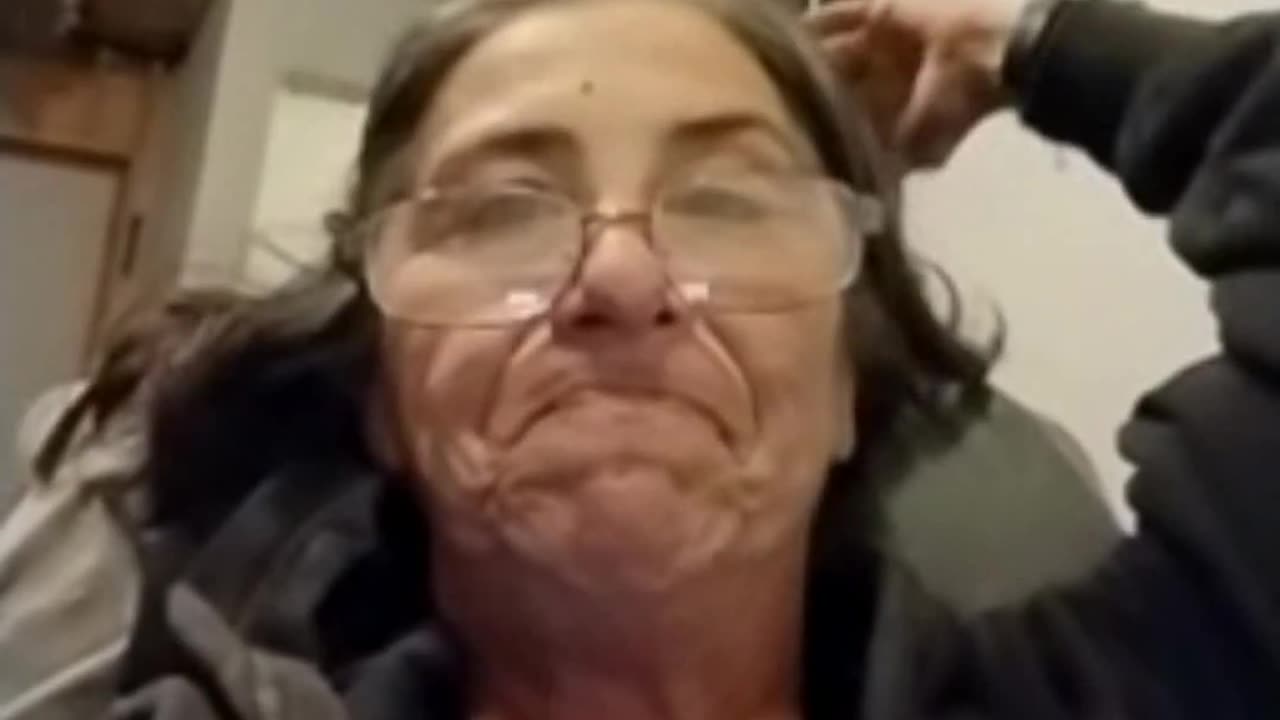 How a Haunted House Turned Its Fortune Around!.mp4