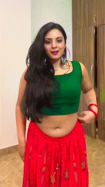 Bhojpuri Bhabhi Ka Dance