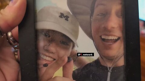 Larissa shows off Scrubs Asian Ex-wife and trashed apartment while he is away