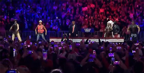 YMCA - VILLAGE PEOPLE - LIVE TRUMP RALLY