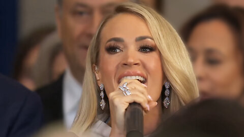 Carrie Underwood Gives Stunning a Capella Performance of America the Beautiful at Inauguration