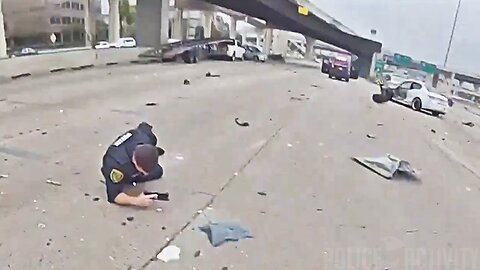 Bodycam Video of Wild Shootout Between a 19-year-old and Houston Police Officers#2457