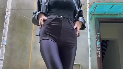 Daily Beauty EP 247 | Provocative Ebony Legwear Tempting Model Walk