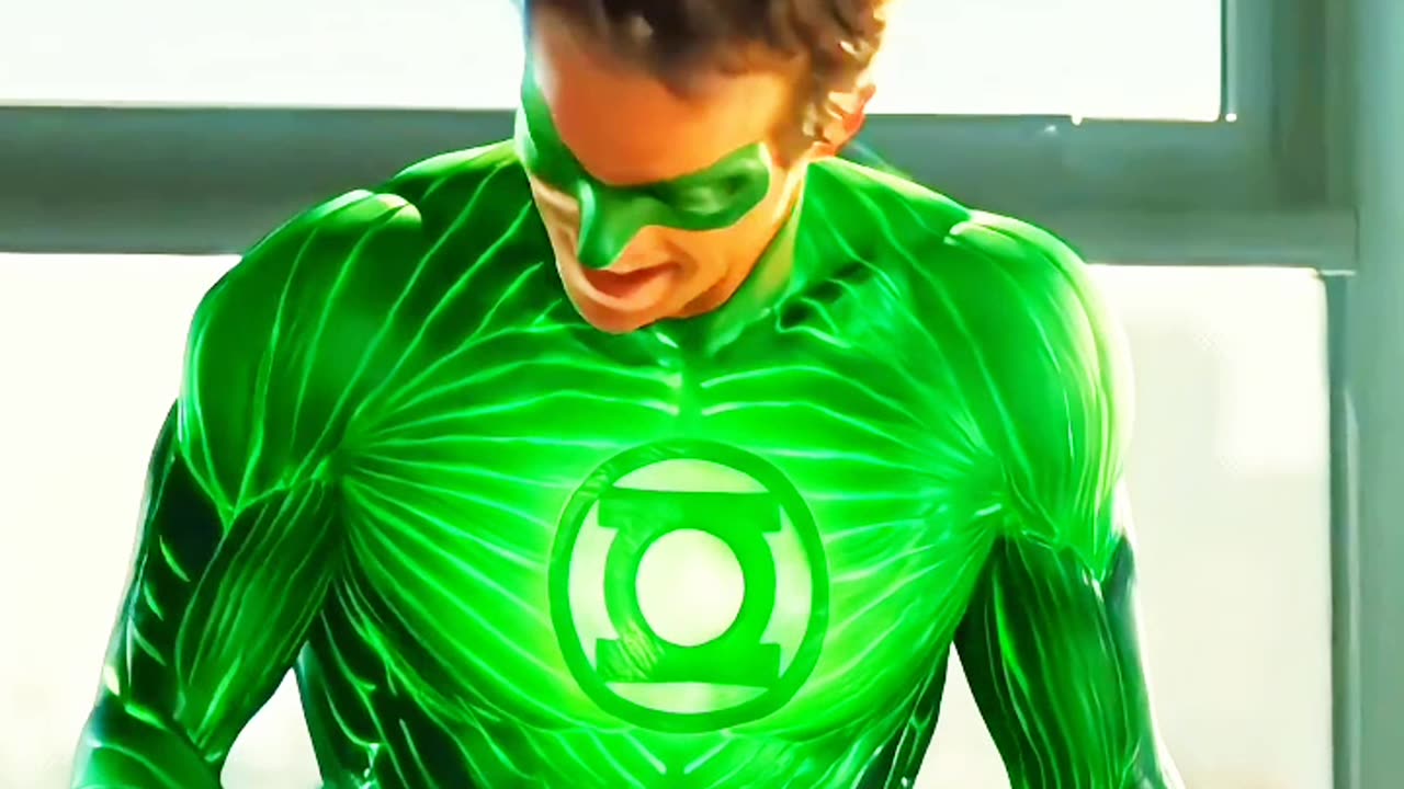 Old Green Lantern Show His Power