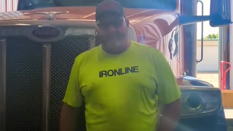 look who I found #ourtruckinglife #truckesvlogs #truckdrivers #reallifetruckers #longhaultrucker