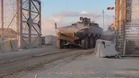 More Israeli troops continue withdrawing from the Gaza Strip