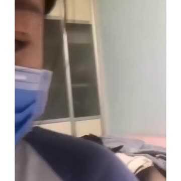 When your cat demands attention like royalty 👑🐾 Who can resist those eyes? 🥹 #PatMeHuman