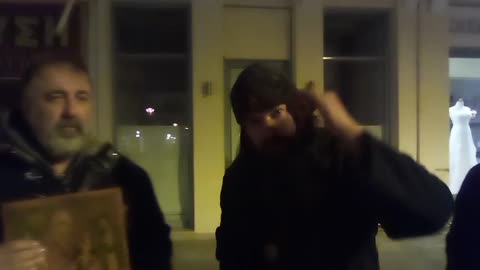 ΕΙΣΑΙ ΣΚΛΑΒΟΣ ΓΙΑΤΙ ΕΧΕΙΣ ΥΠΟΔΟΥΛΩΘΕΙ ΣΤΟ ΨΈΜΑ