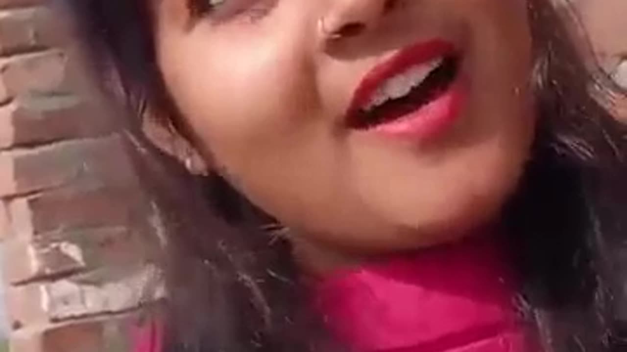 Spring season is all just for You - Tumare liye hen Baharon k Mosam