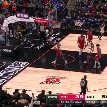 NBA - BEASLEY UP TO 20 IN THE 1ST HALF 🎯