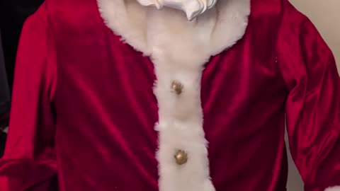 Walking In A Winter wonderland Santa Claus Sings