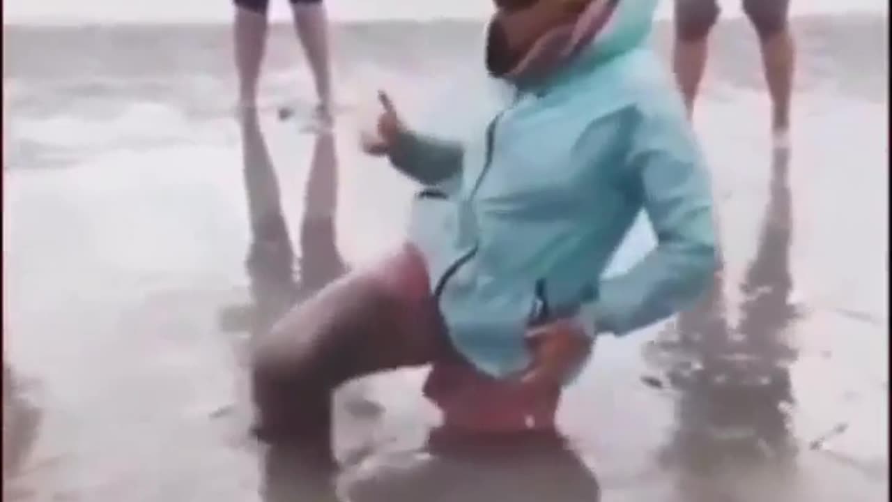 😮✨ How To Escape Quicksand Revealed! | FeedMyCuriosity
