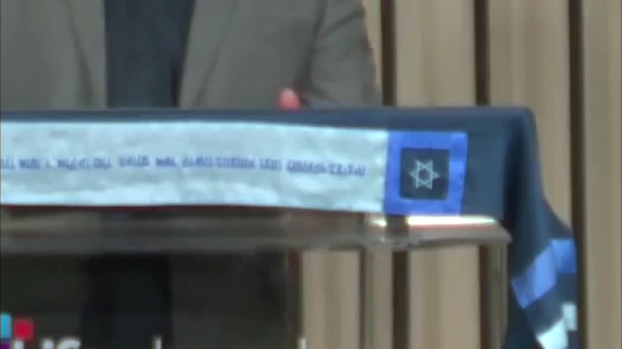 Don't Give Up, Don't Quit Find Strength in God's Living Word