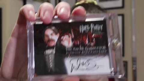 How Many Warwick Davis Autograph Cards Can One Have?