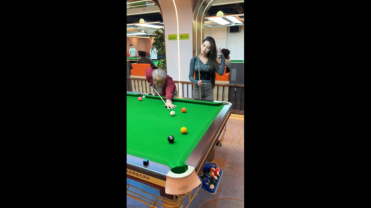 Funny_videos_billiards