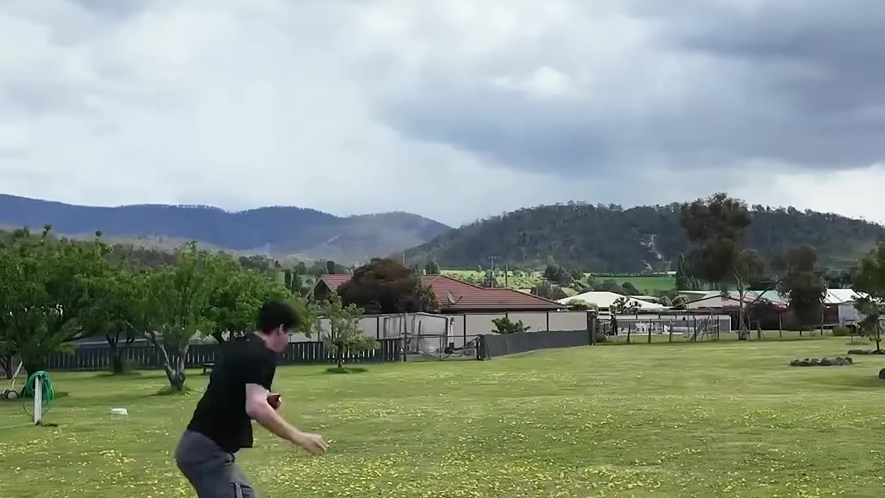 Real Life Vs AI 😂 (Parkour_Flips)