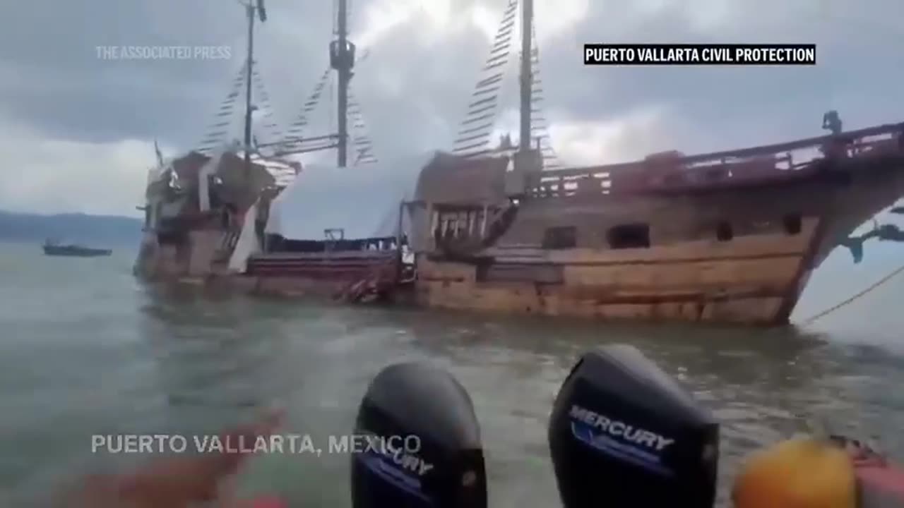 Replica of Christopher Columbus’ Santa Maria sinks off Mexico coast