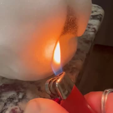 Not a single drop of water dripped from this snowball.