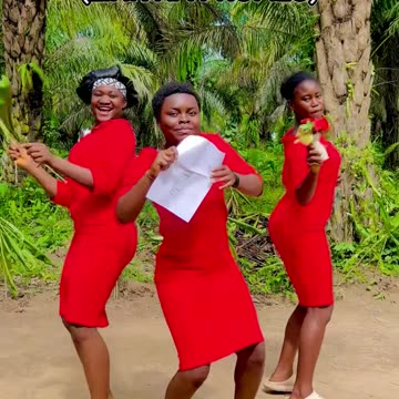 PYTANIE MŁODYCH AFRYKANEK W BARDZO WAŻNEJ SPRAWIE.