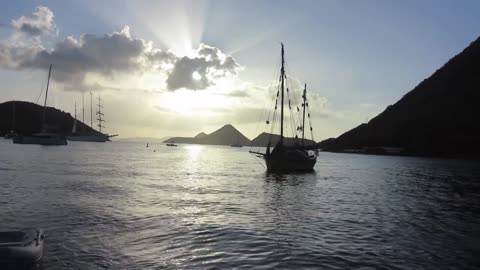 Sailing the BVI - Giant Lobsters and Ship Wrecks (Sailing La Vagabonde) - Ep. 9