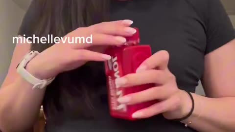 Actual Doctor Taking Tylenol Just Because the Trump Administration Announced Autism Link
