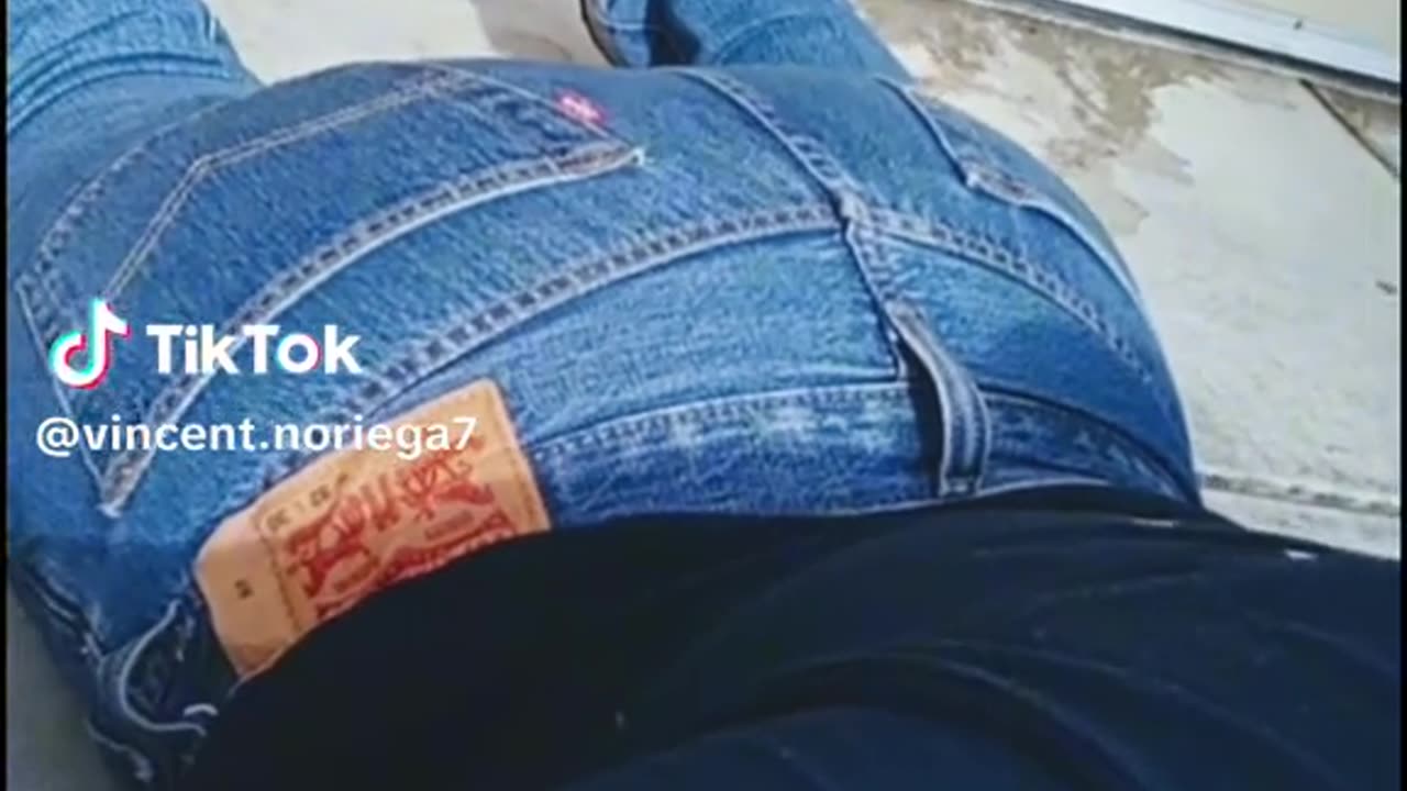Bubble butt boy in tight fitting Levi's blue jeans