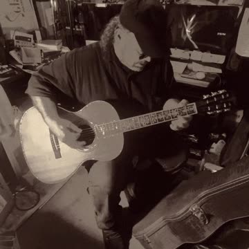 Riffing On A Sunday Afternoon.....(in the summertime)