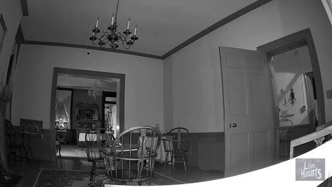 😱🔊 What's Causing This Unsettling Banging Noise? Mist and Banging Sound | TheHauntingHour