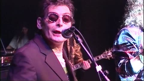 I Love to Boogie (T-Rex cover) - Mickey Finn's T-Rex (live)