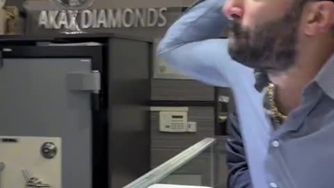 Jew getting jewed by another jew.