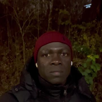 I don't know who needs to hear this, but be careful who you trust because fakery is trendy these days.