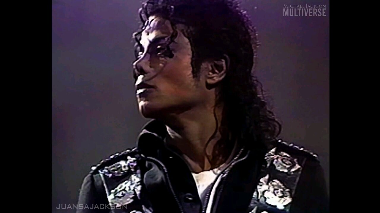 Michael Jackson - Wanna Be Startin' Somethin' LIVE MIX (The Multiverse Tour) 4K