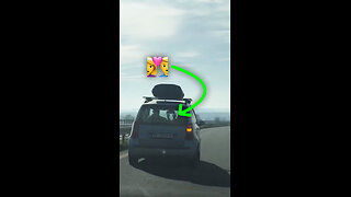 Viajeros bailan en el auto y contagian alegría en la ruta