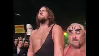 (1995.10.28) Hulk Hogan vs The Giant - Halloween Havoc - Sumo Monster Truck Match