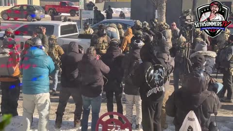 🚨 Minneapolis rioter allegedly has leg broken during arrest - loaded into pickup truck