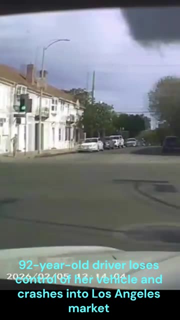 92-year-old driver loses control of her vehicle and crashes into Los Angeles market